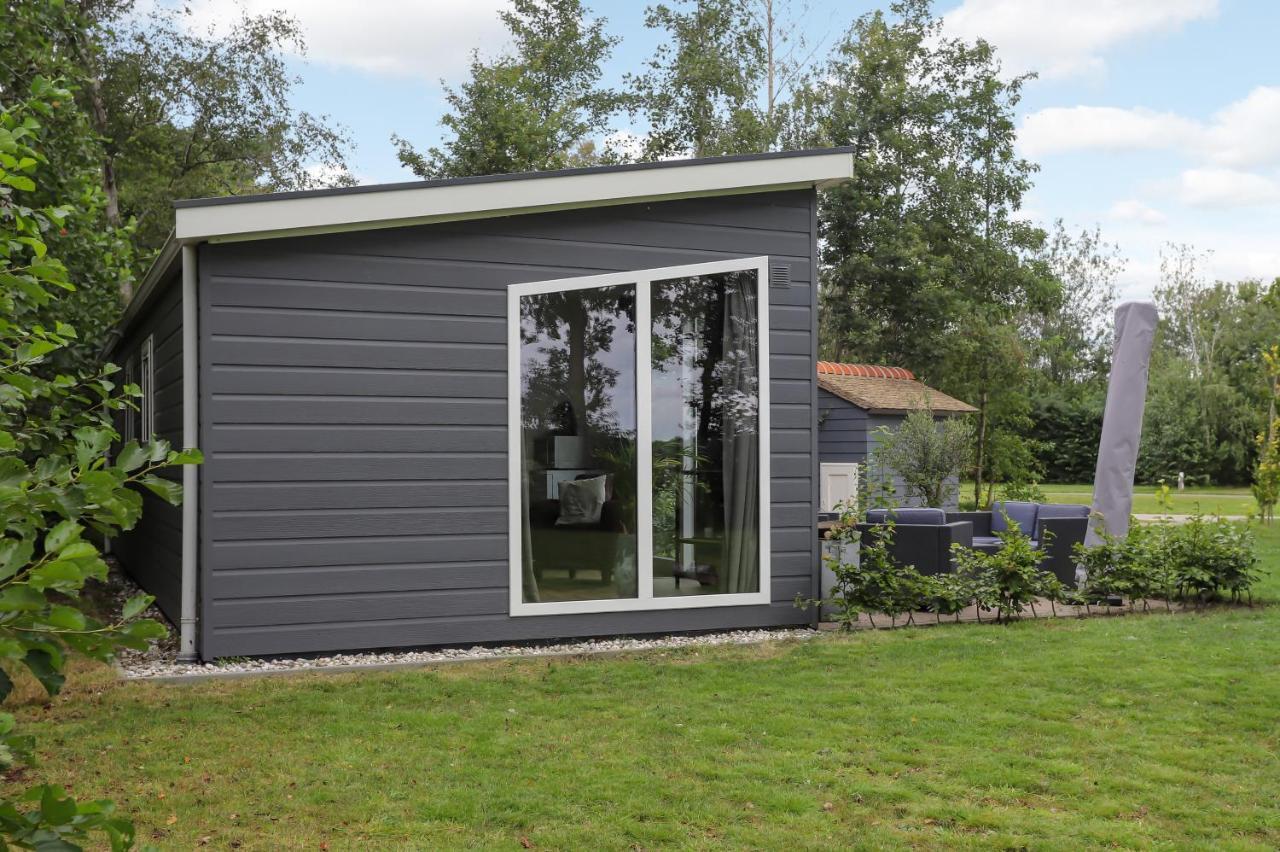 Landelijk Chalet 87 Oosterwolde  Exterior photo